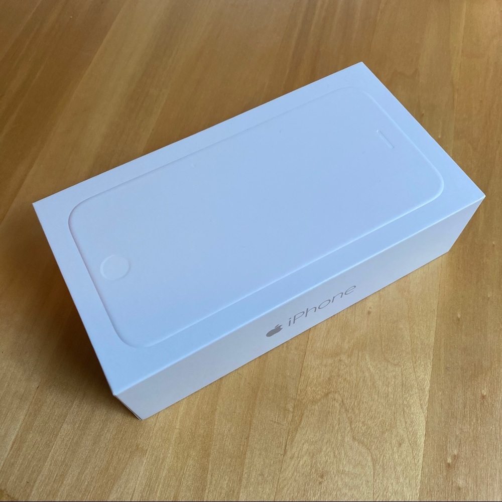 iPhone 6 64 GB Silver BOX ONLY (no iPhone)